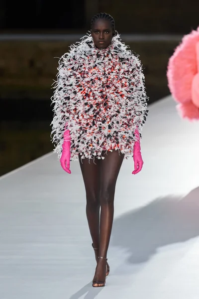 Look 44